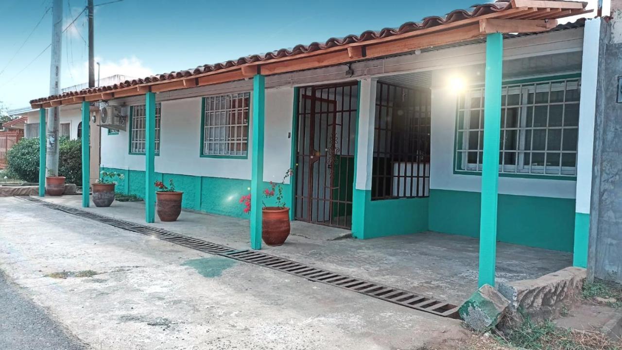 Hostel Travelers Chitré Εξωτερικό φωτογραφία